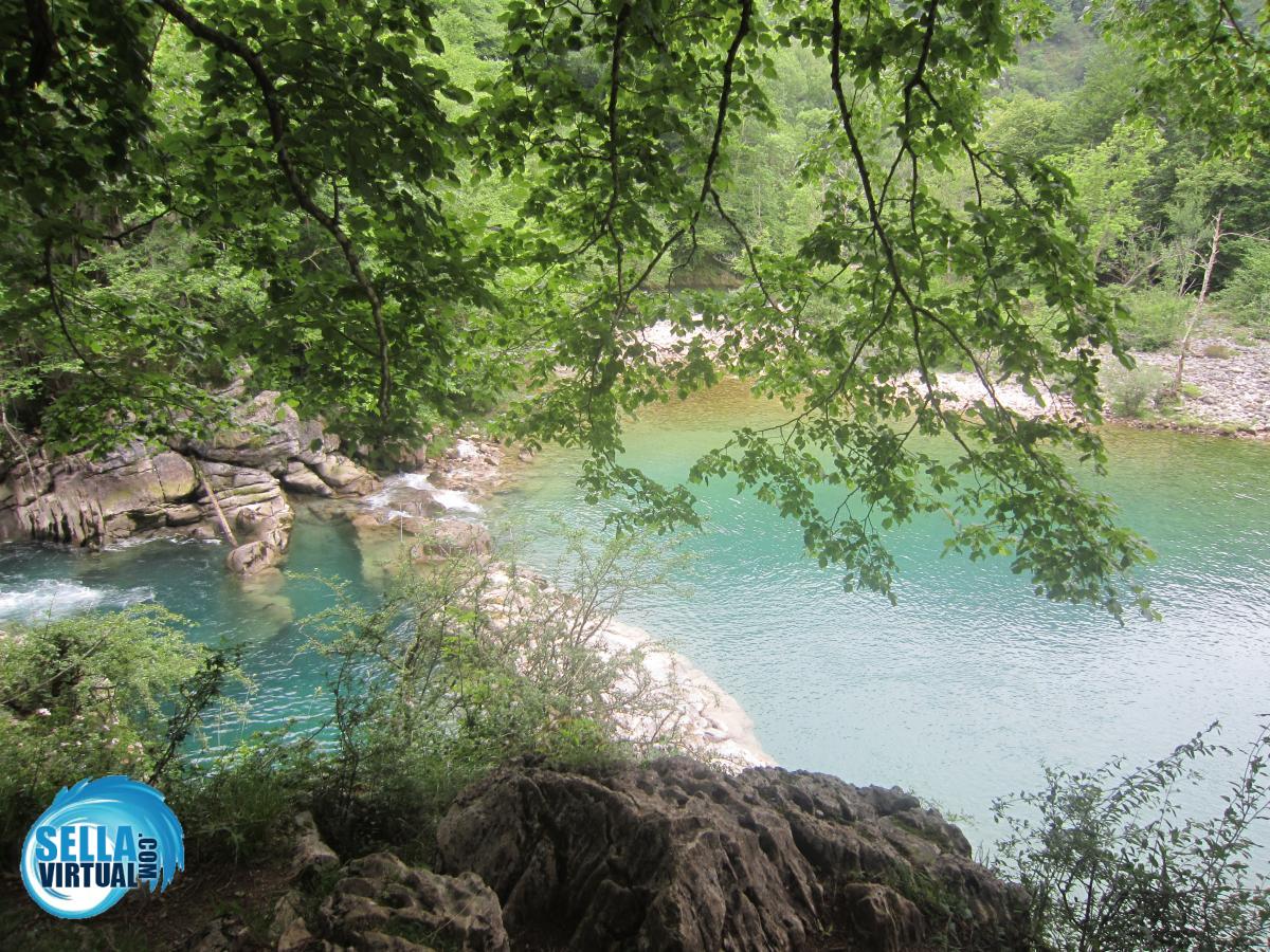 Río Dobra olla de san vicente cangas de onis river dobra pot of