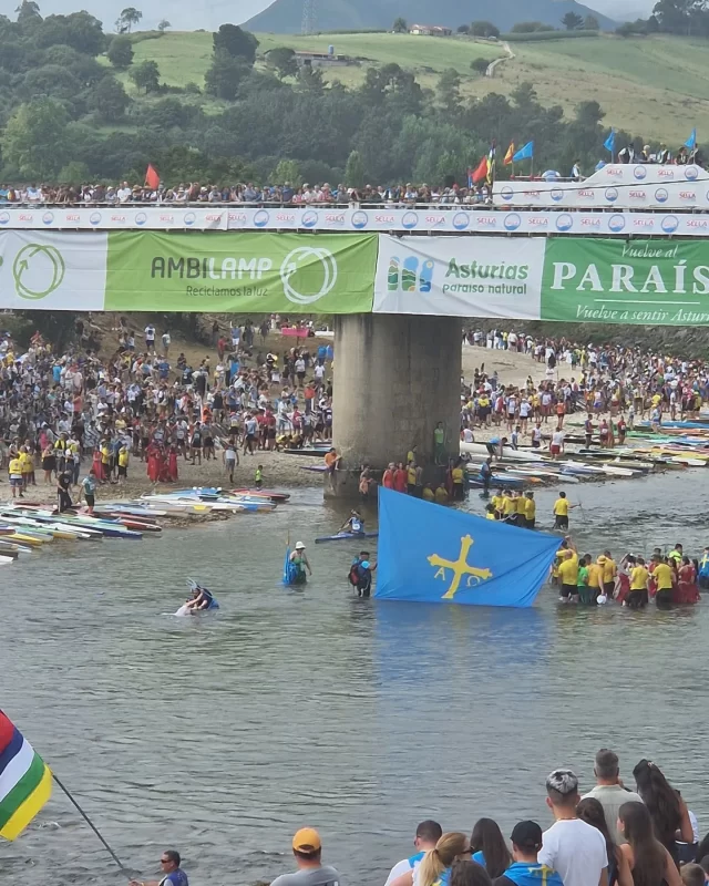 Que resuene en todo el valle!!!! 💙💛💪
FELIZ DIA DE ASTURIAS, a por el #sella2025
#puxaasturies #asturiasparaisonatural #estoeselsella #arriondas #ribadesella #kayaking
